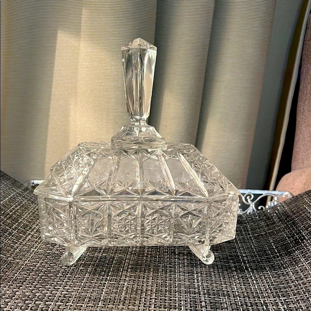 Elegant Vintage Crystal Glass Candy Dish Rare Find
